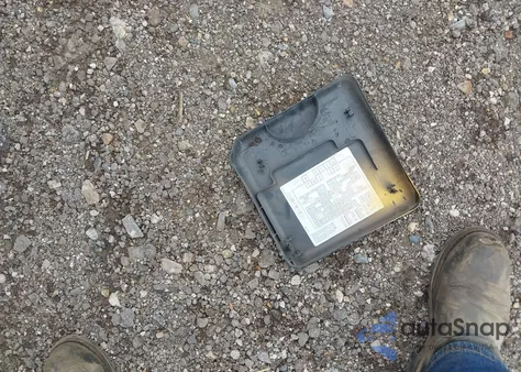 2007 Chevrolet Silverado 1500 Classic Work Truck из США, поврежденный, VIN 3GCEC14X67G252867